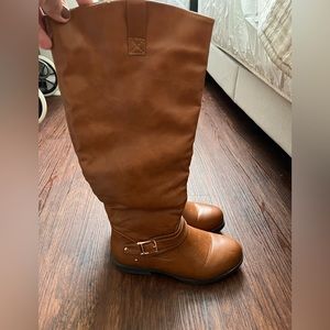 Chestnut knee high boots. Worn a few times, like new condition.